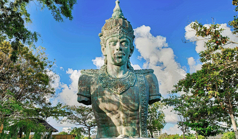 Pakej Percutian Bali 2H1M Termasuk Taman Ayun & GWK